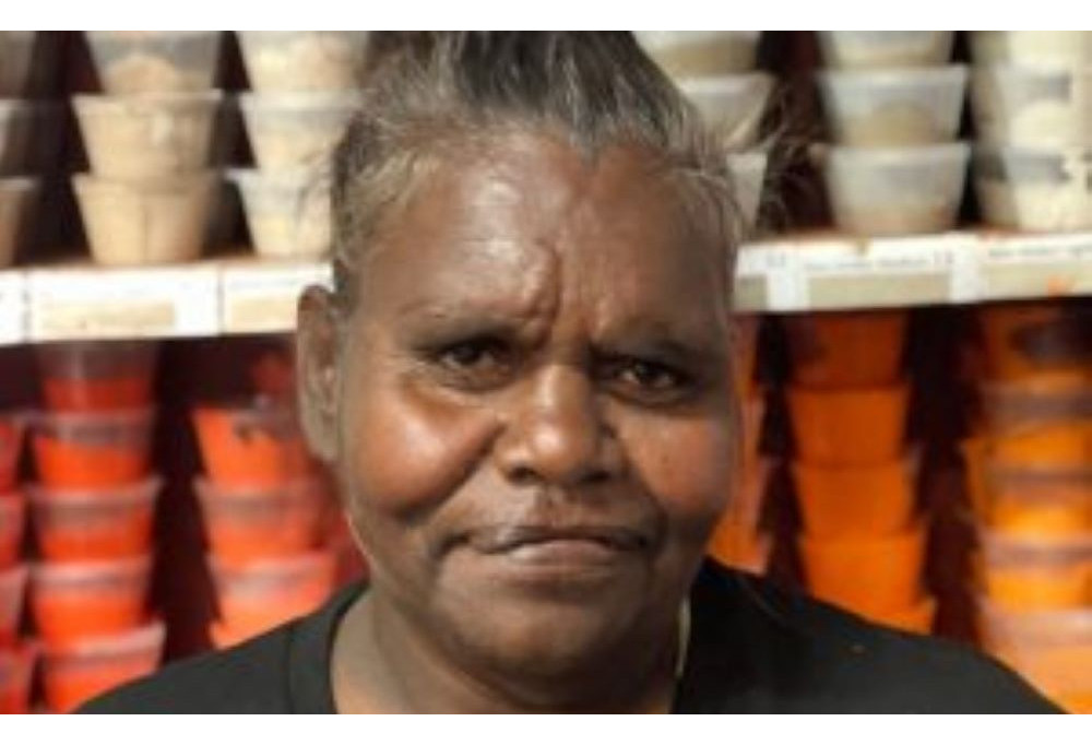 Artiste aborigène Ingrid Napangardi Williams